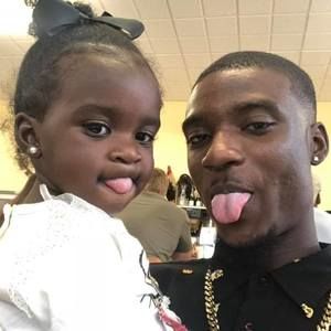 Meet your Posher, Darius